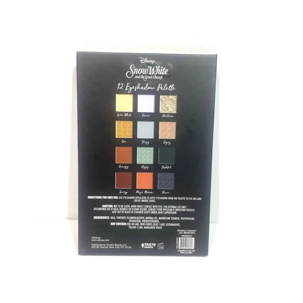 Disney Snow White and the Seven Dwarfs Eyeshadow Palette Mirror Taste Beauty New